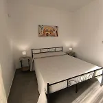 La Casa Del Turista Apartment *